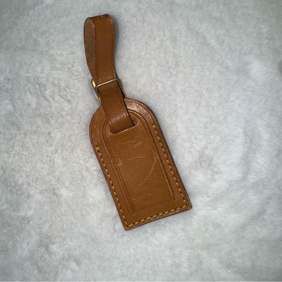 Louis Vuitton Tan Leather Bag Tag - Picture 1 of 4